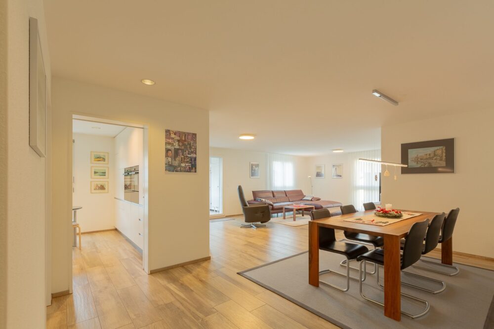 Sehr hell und einladend