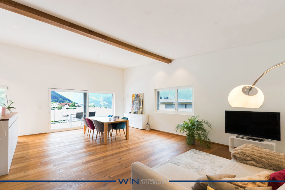 Hohe Räume mit viel Licht