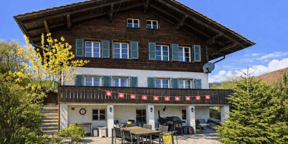 0001_Dessigkofen-162-Aussen-Ost-924x462