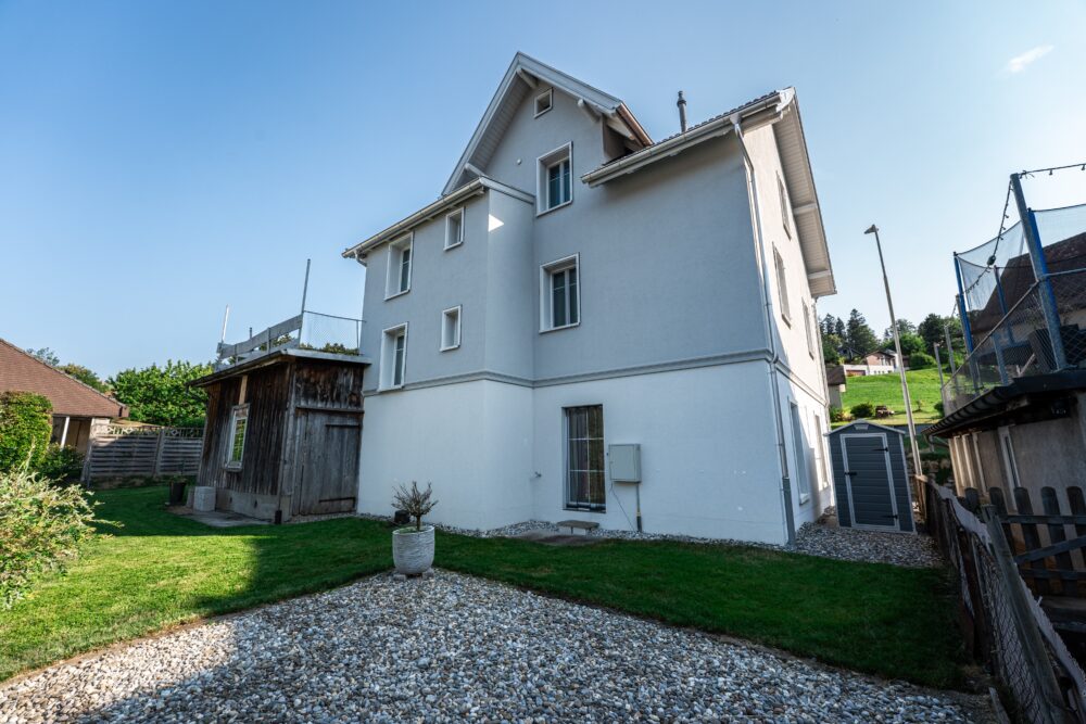 Garden paradise - living dreams Beautifully renovated idyllic property with a dream garden