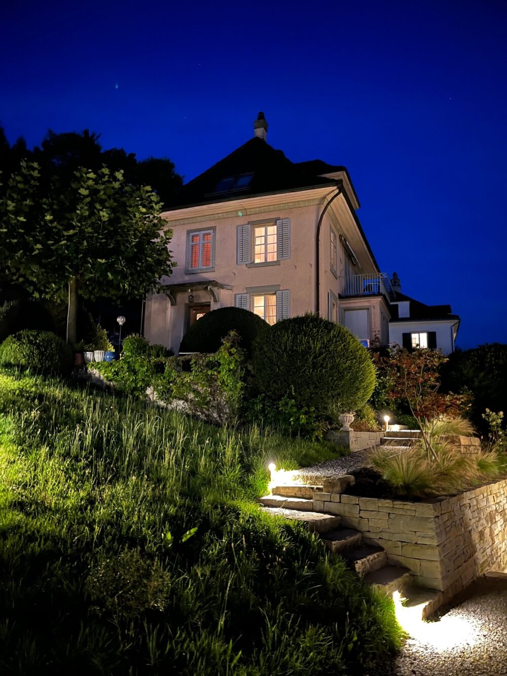 https://we-net.ch/wp-content/uploads/propstack/5609072/aufgang-.jpg