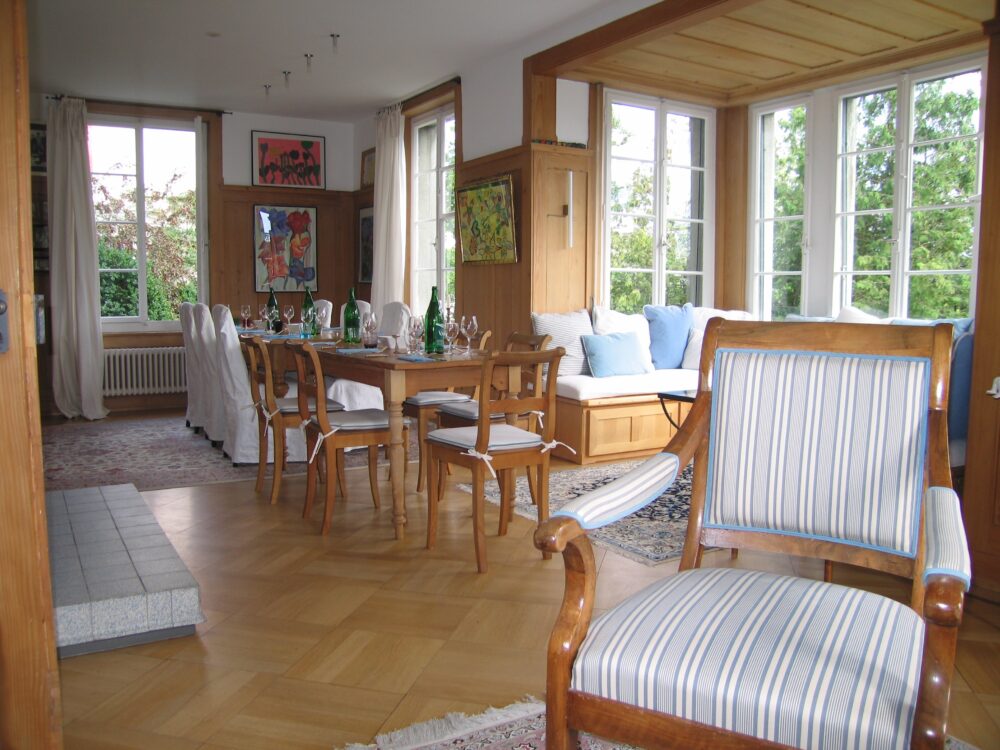 https://we-net.ch/wp-content/uploads/propstack/5609072/wohnzimmer.jpg