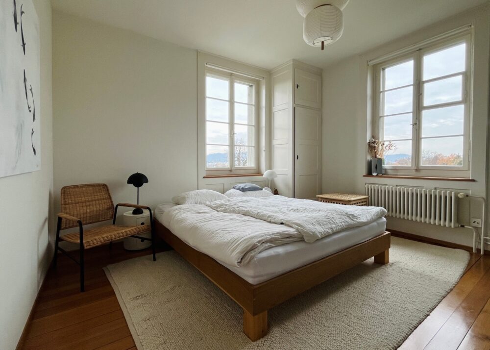 https://we-net.ch/wp-content/uploads/propstack/5609072/zimmer-og-mobliert-nord-west.jpg