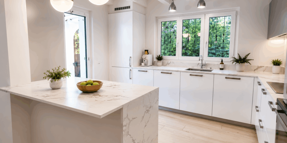 https://we-net.ch/wp-content/uploads/propstack/5780906/04-cuisine-924x462-1.png