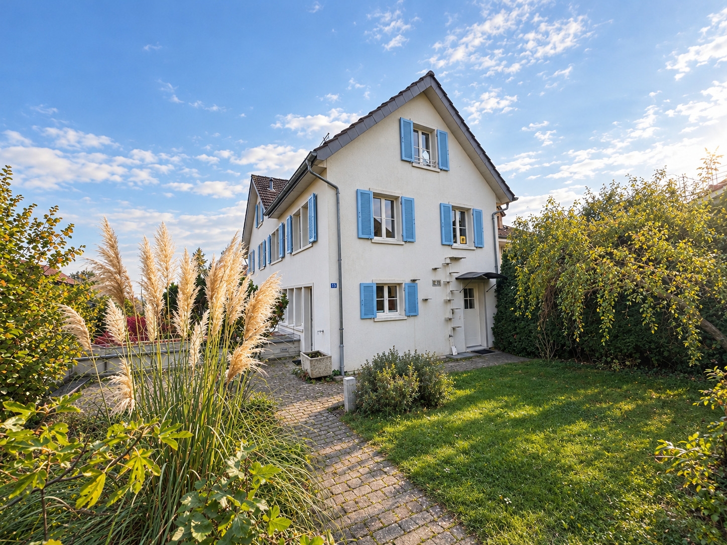Ihr neues Paradies Ihr neues Paradies