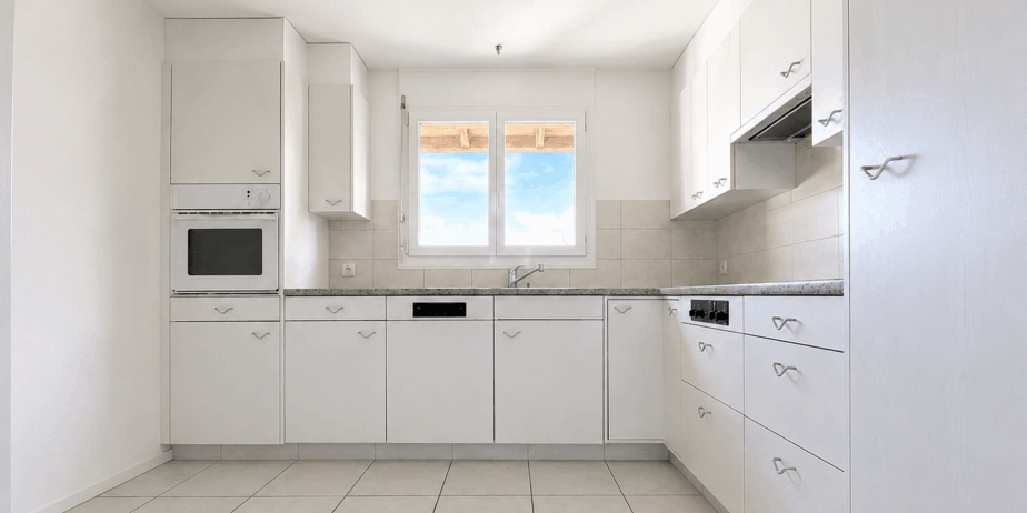 https://we-net.ch/wp-content/uploads/propstack/5877416/kueche-924x462-1.png